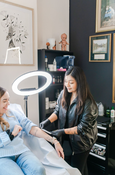 Damaris preparing to tattoo in her suite at MY SALON Suite Wyomissing